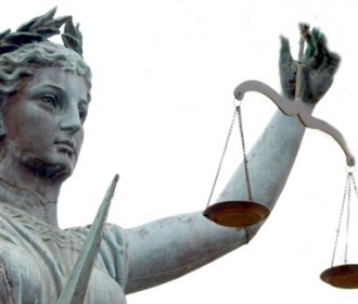 statue scales of justice