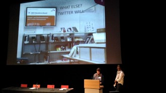 Vera Binz and Sarah Dudek presenting the “Themenraum”